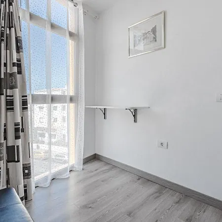 Family With 3 Bedrooms And Balcony Near Gigantes And Ocean Puerto de Santiago (Tenerife)