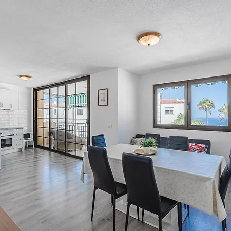 Apartment Family With 3 Bedrooms And Balcony Near Gigantes And Ocean Puerto de Santiago (Tenerife)