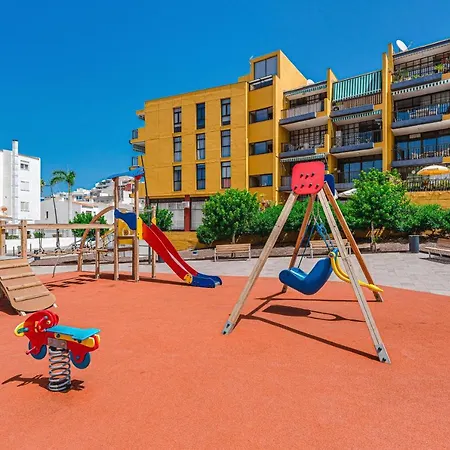 Family With 3 Bedrooms And Balcony Near Gigantes And Ocean Apartment *